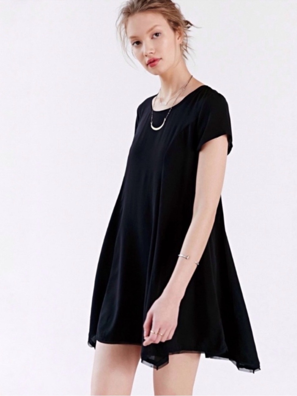 Urban Outfitters Silence + Noise Short Sleeve Swing Mini Dress